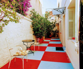 Stone house, like Bungalow, 500 meters to Acropolis